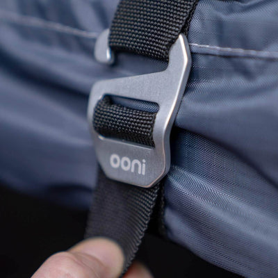 Close-up view of the Ooni Carry Cover for Ooni Koda 12 buckle, showcasing its durable design and secure fastening feature.