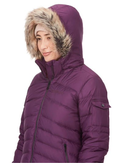 Close up of the removable faux fur hood on the Marmot Ithaca Jacket