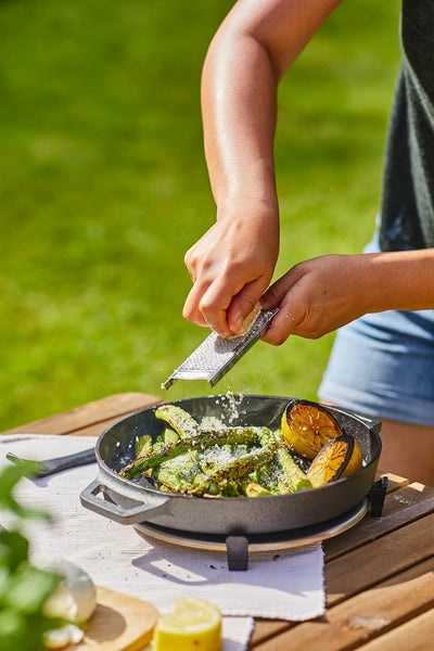 Ooni Round Cast Iron Skillet Pan - Shop  Campfire Cookware at  Trekaline