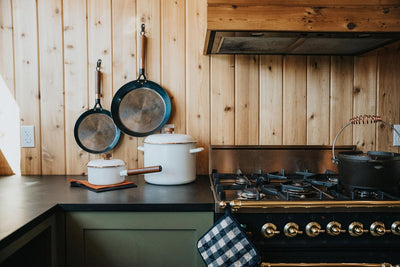 Barebones Enamel Eggshell Saucepan 1.5L - Shop  Cook Pots at  Trekaline
