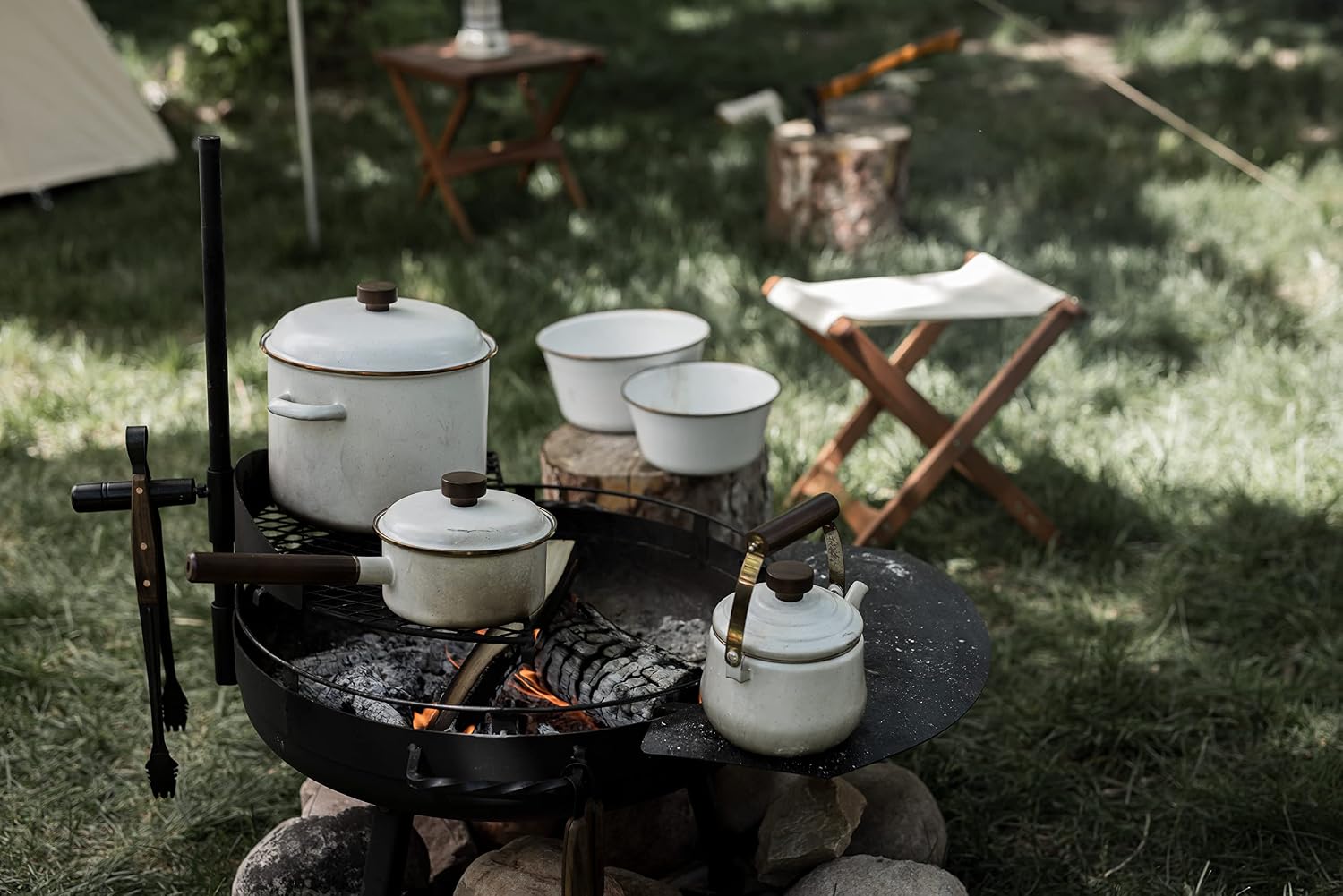 Barebones Enamel Eggshell Mixing Bowl Set of 2 - Shop  Camping Bowls at  Trekaline