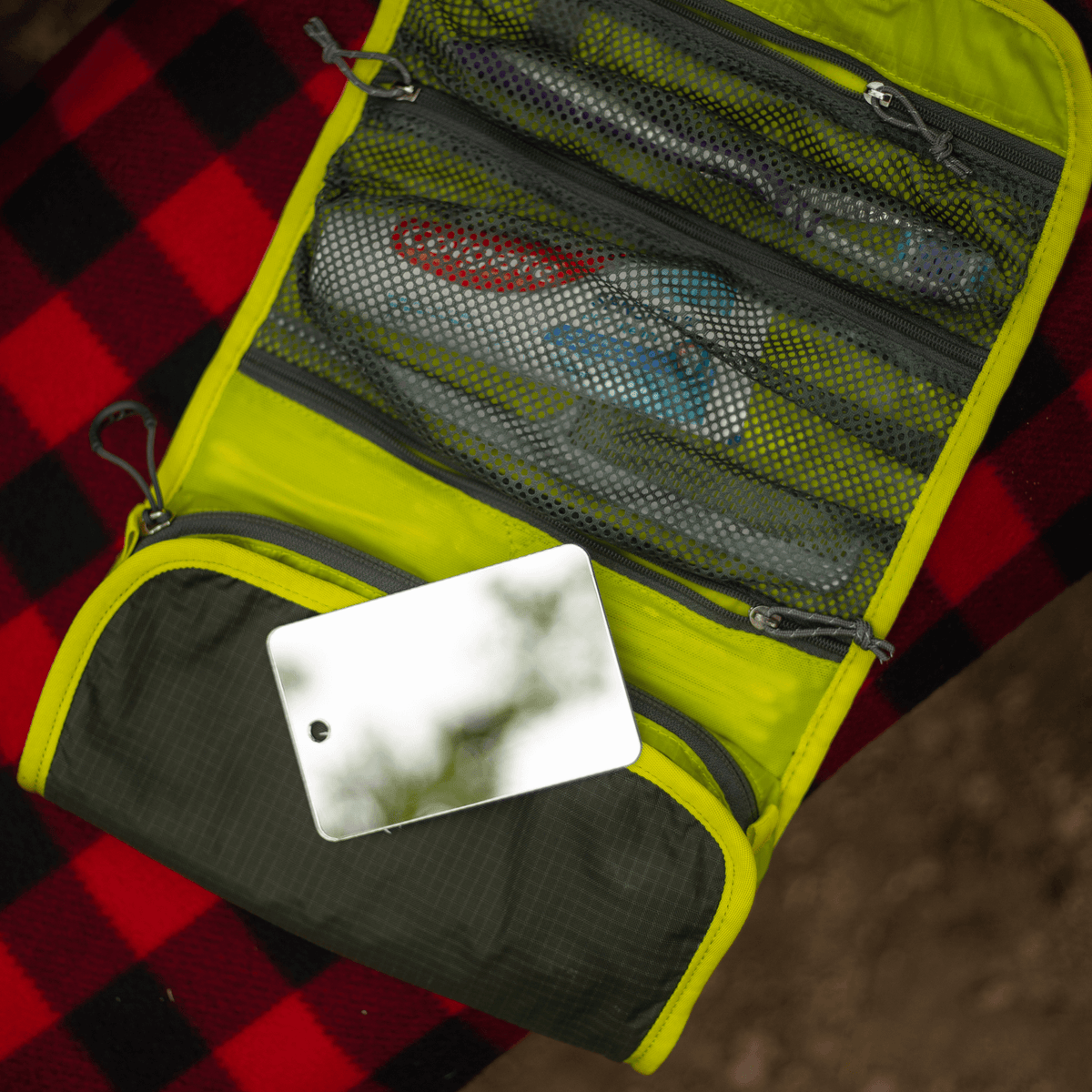 Coghlan's Featherweight Acrylic Mirror - Shop  Signal Mirrors at  Trekaline