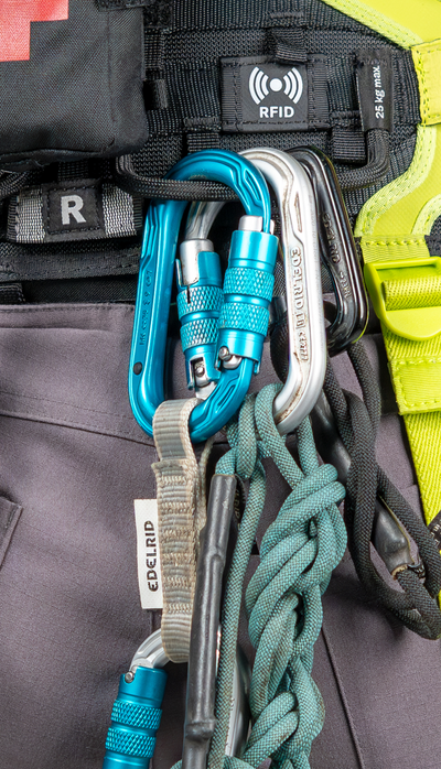 Edelrid Oval Power 2500 Triple Locking Carabiner - Shop Carabiners at Trekaline