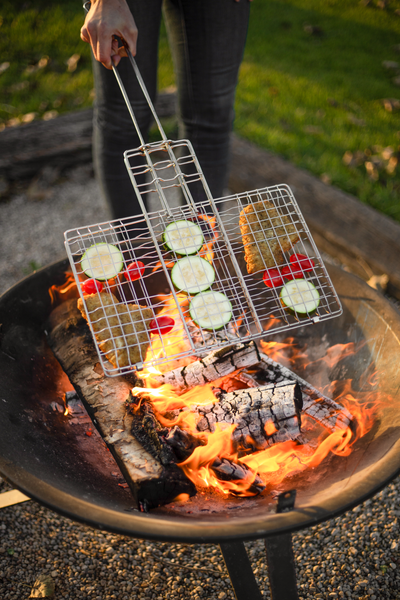 Coghlan's Deluxe Campfire Broiler - Shop  Campfire Cookware at  Trekaline