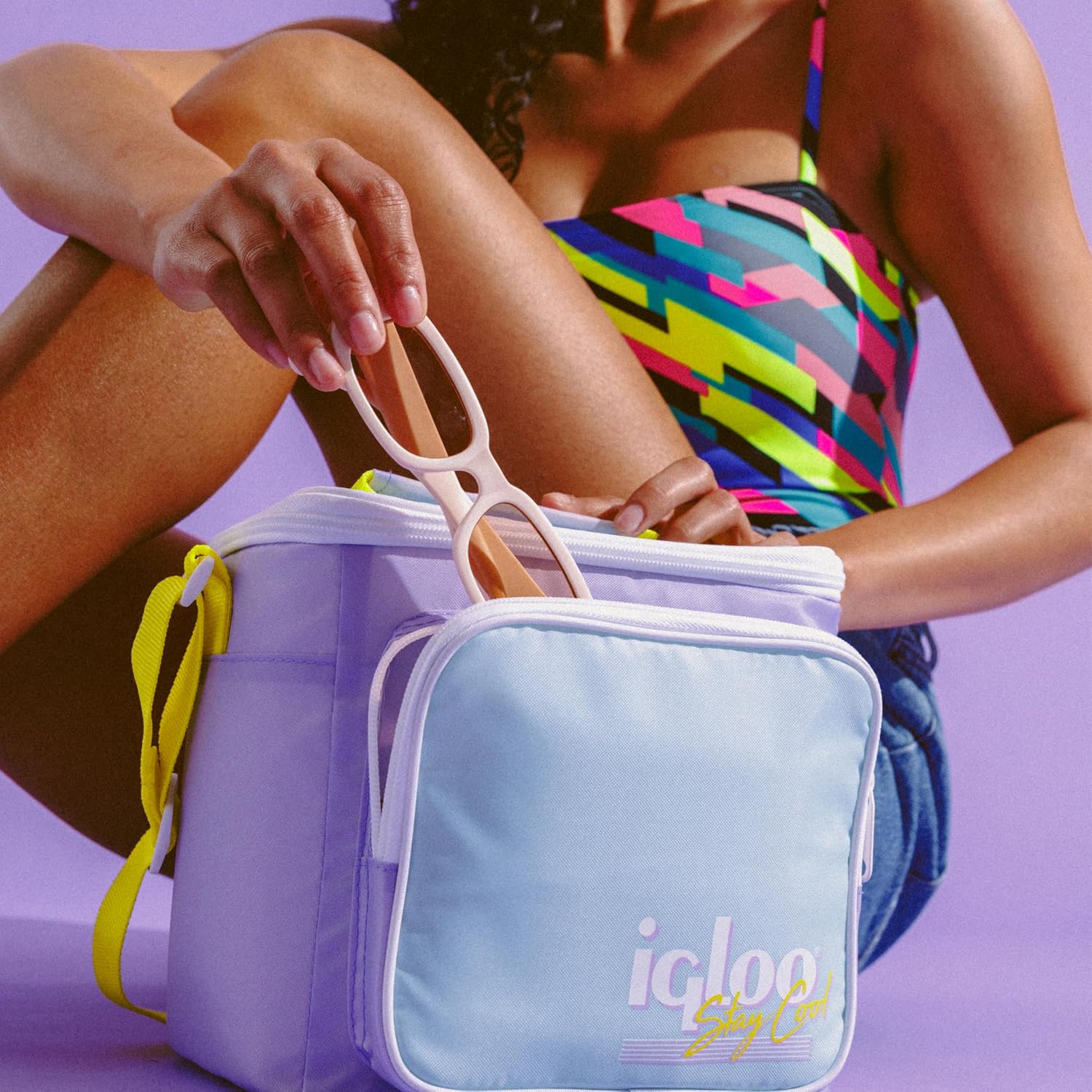 Igloo Retro Square Lunch Bag Cooler - Shop  Soft-sided Coolers at  Trekaline