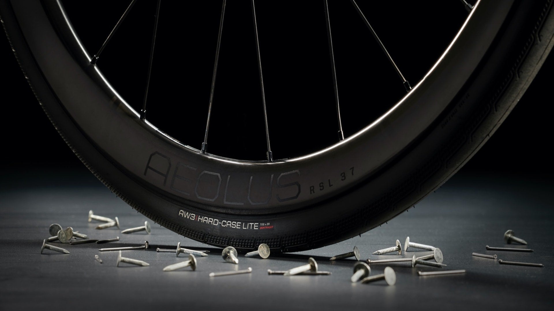 Bontrager AW3 Hard-Case Lite Road Tire