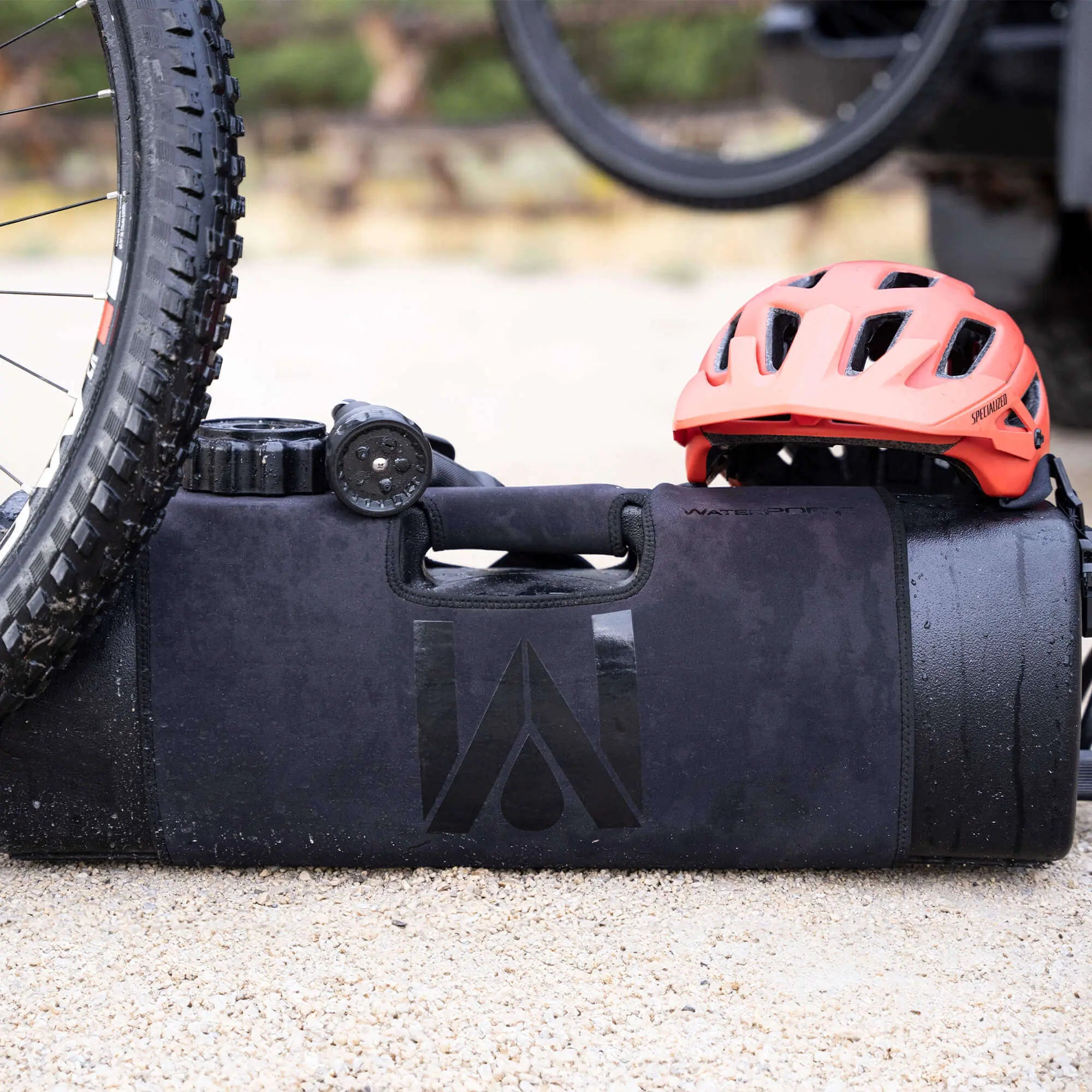 Waterport Neoprene Insulated Sleeve for 4 Gallon Day Tank