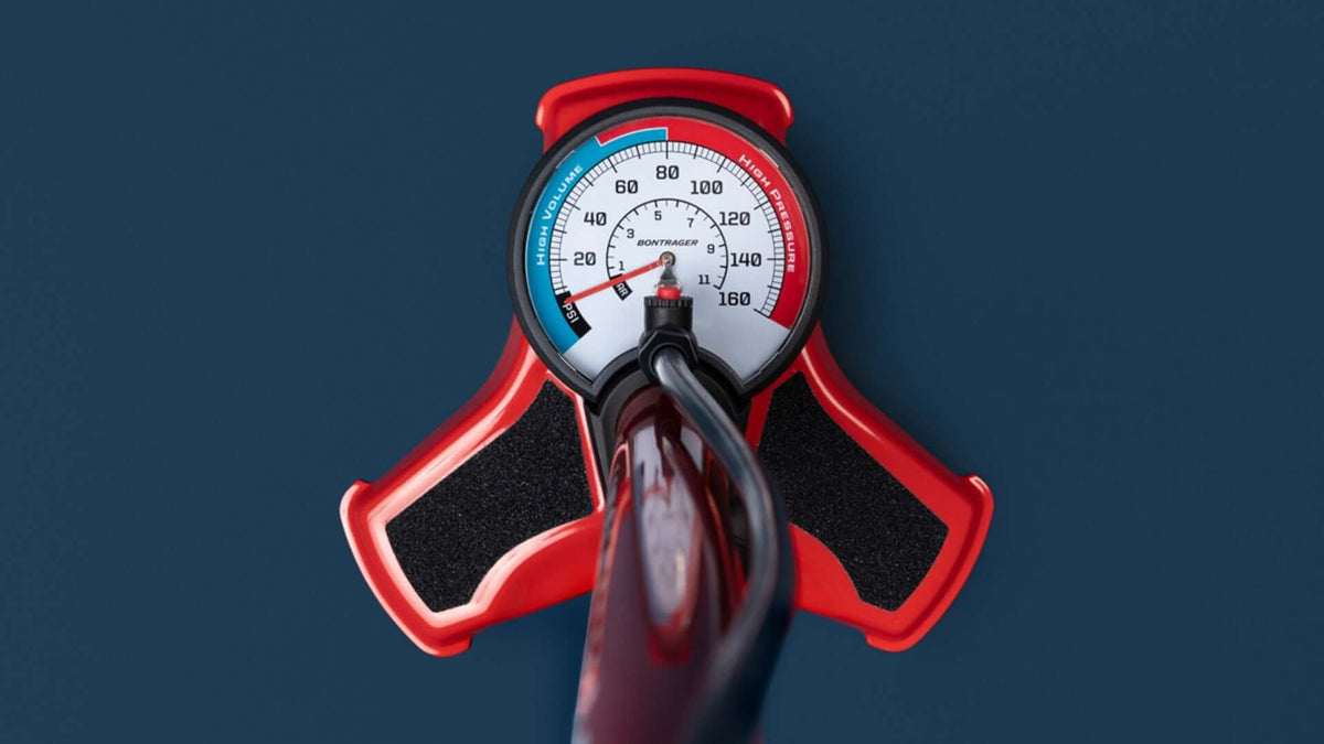 Bontrager Dual Charger Floor Pump Red
