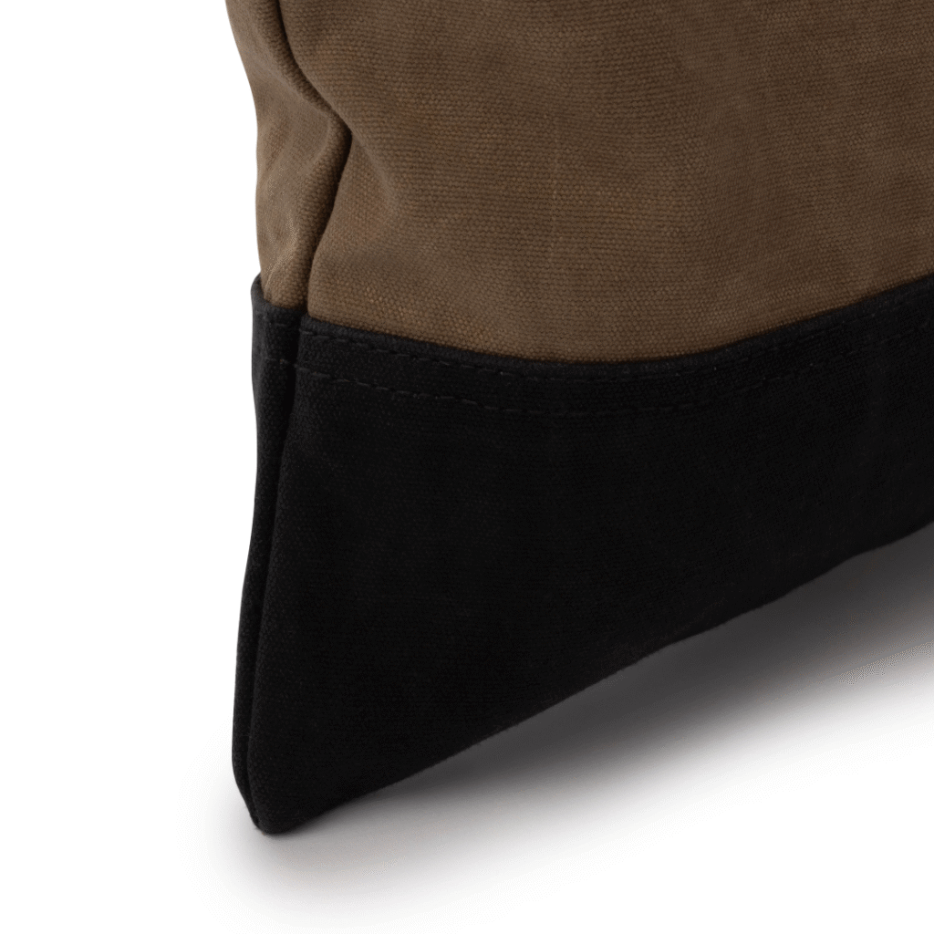 Barebones Neelum Zipper Pouch - Shop  Travel Pouches and Pockets at  Trekaline
