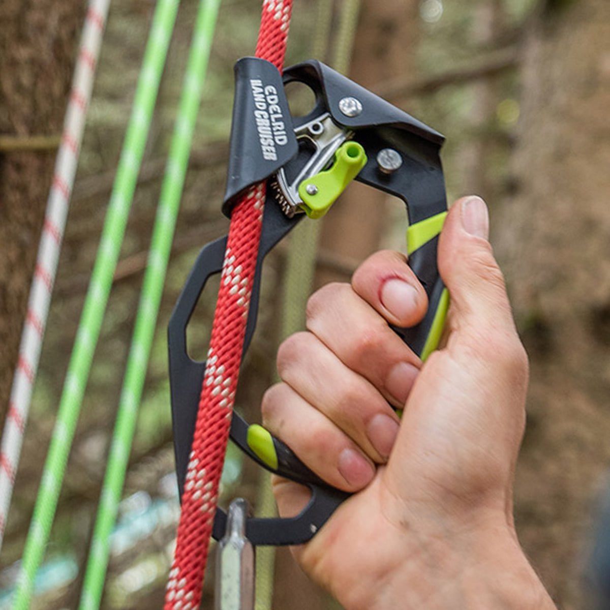 Edelrid Hand Cruiser Right Ascender - Shop Ascenders and Descenders at Trekaline