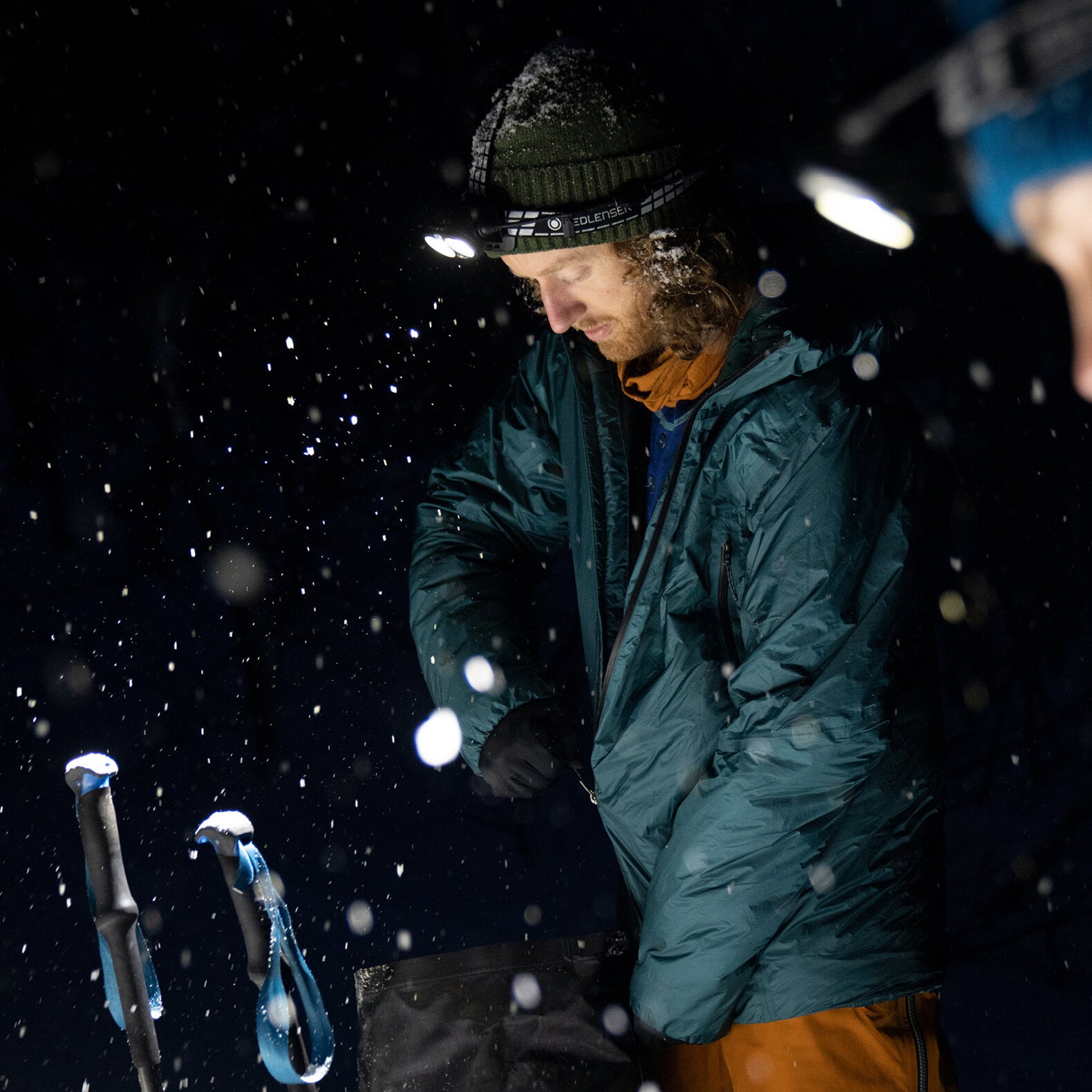 Ledlenser H19R Signature Rechargeable Headlamp - Shop  LED Headlamps at  Trekaline