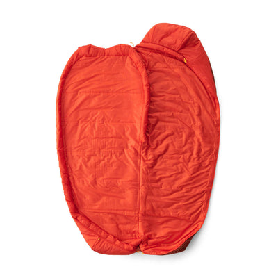Sea to Summit Hamelin Synthetic Sleeping Bag 15F in vibrant orange, designed for warmth and comfort in backcountry adventures.