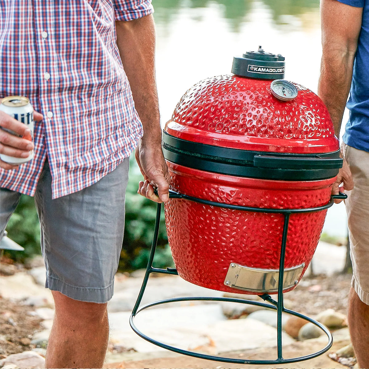 Kamado Joe Joe Jr. with Cast Iron Stand hassle free carrying