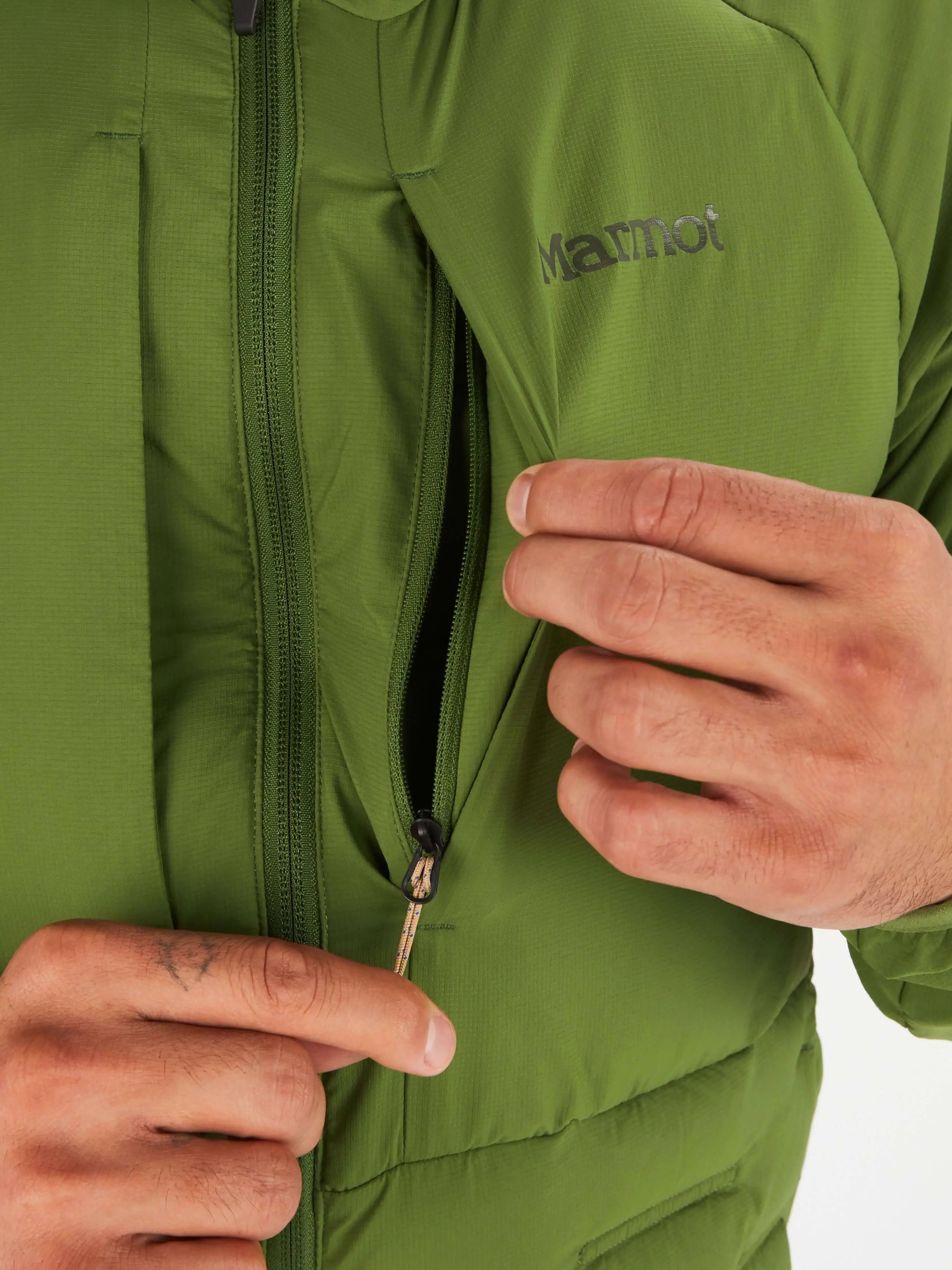 Marmot Warmcube men's winter jacket in green showcasing front zipper detail