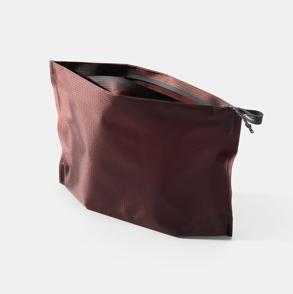 Matador FlatPak Zipper Toiletry Case 2.25L - Shop  Toiletry Bags at  Trekaline