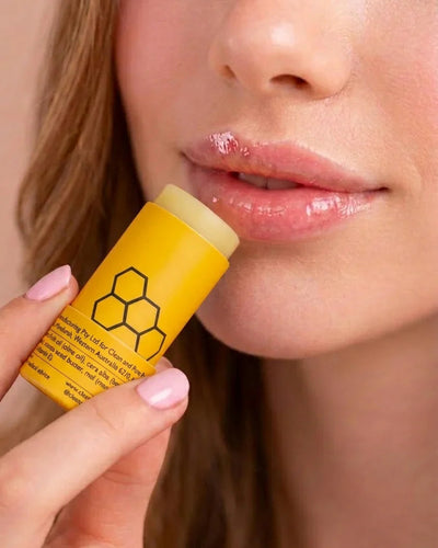 Clean & Pure Manuka Honey Soothing Lip Balm - Shop  Lip Balm at  Trekaline