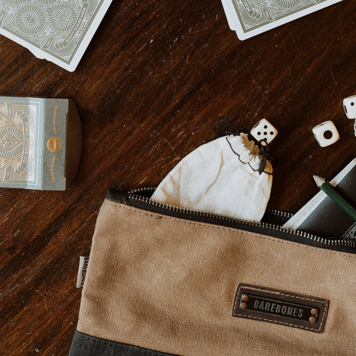 Barebones Neelum Zipper Pouch Organizer - Shop  Travel Pouches and Pockets at  Trekaline
