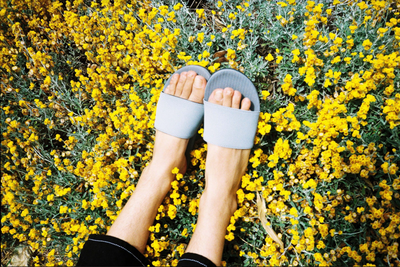 Indosole Women's ESSNTLS Slides