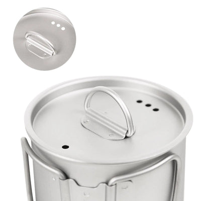 SilverAnt Ultralight Titanium Cup with Lid featuring a lightweight design ideal for outdoor adventures in the UAE.