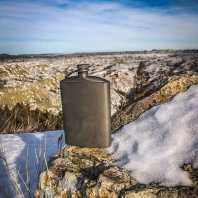 SilverAnt Titanium Hip Flask and Funnel 248 ml - Shop  Flasks at  Trekaline