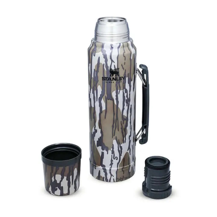 Classic Legendary Bottle (Mossy Oak) - 34 oz / 1 L - Shop  Thermoses at  Trekaline
