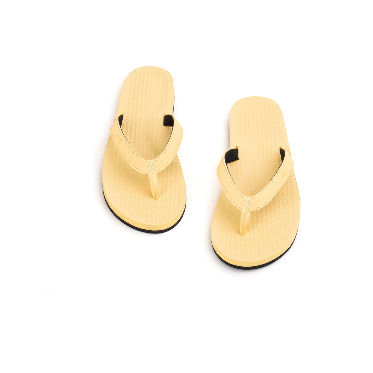 Indosole Women's ESSNTLS Flip Flops