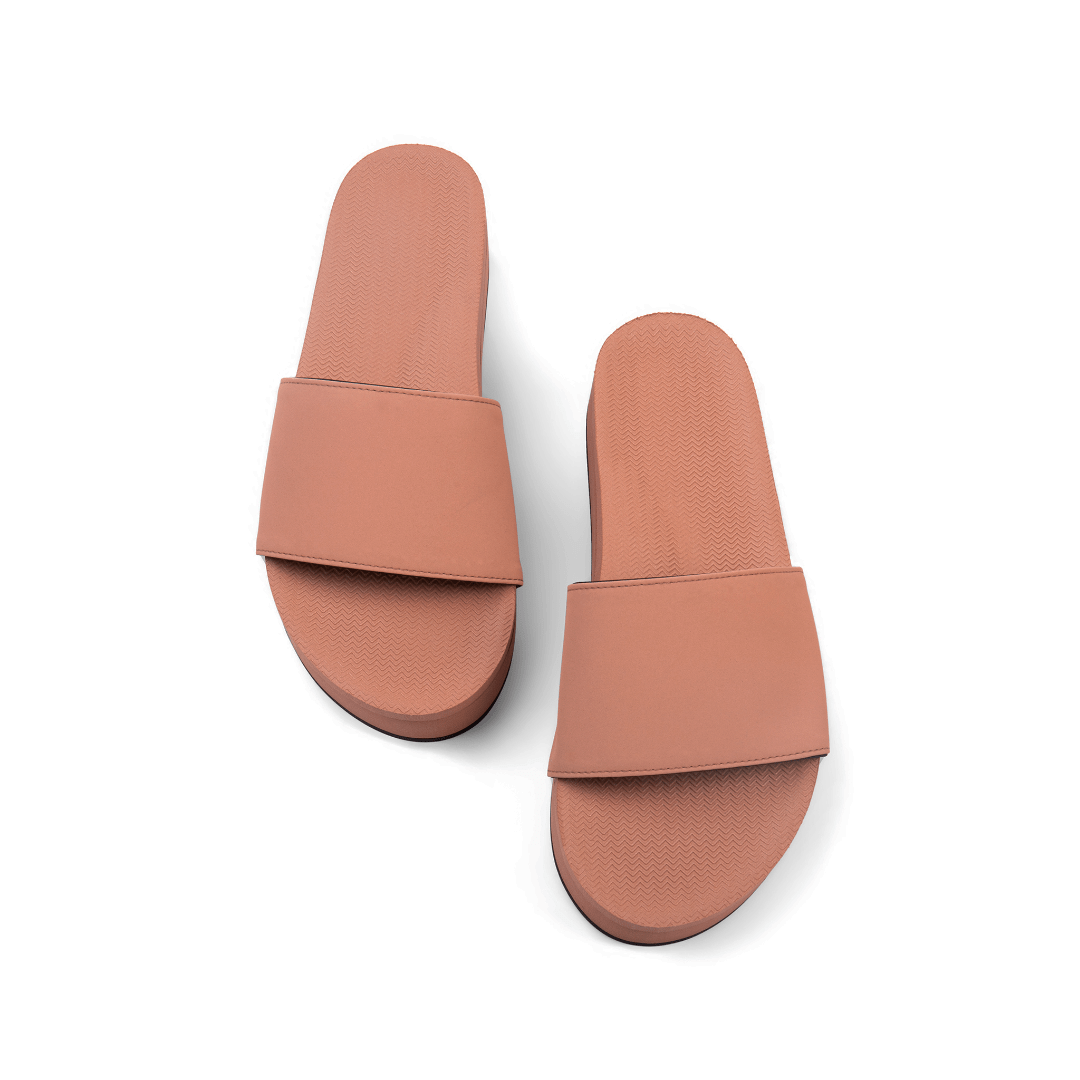 Indosole Women's ESSNTLS Platform Slides