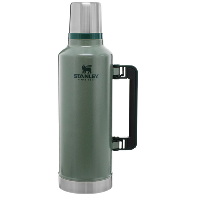 Stanley Classic Legendary Bottle 80 oz - Shop  Thermoses at  Trekaline