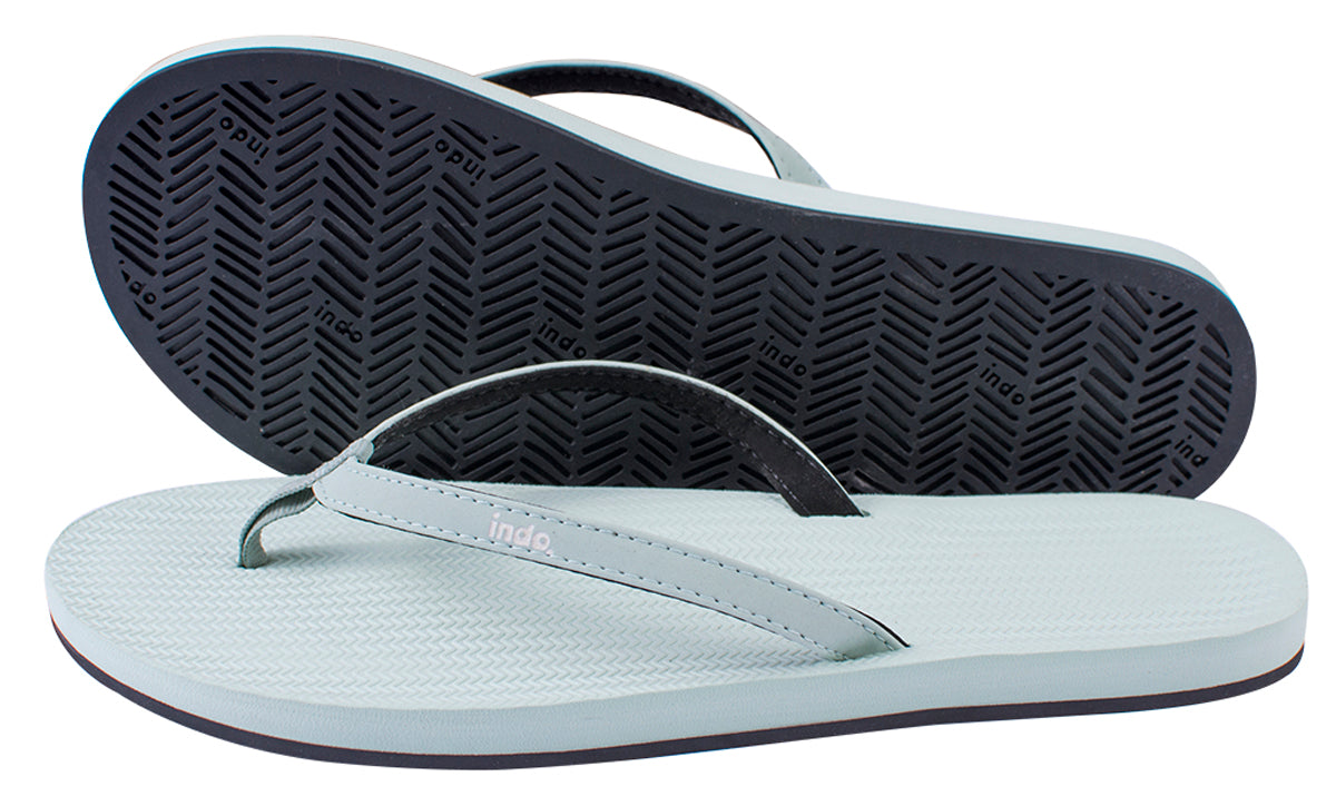Indosole Women's ESSNTLS Flip Flops
