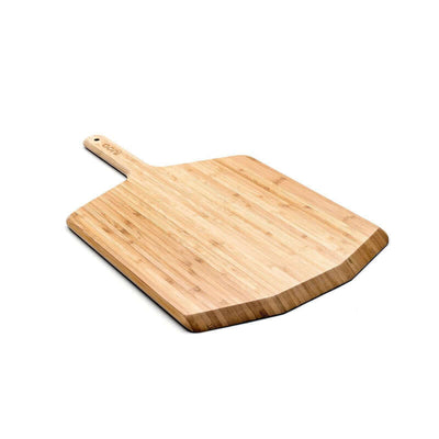 Close up of the ergonomic handle on the Ooni Bamboo Pizza Peel and Serving Board