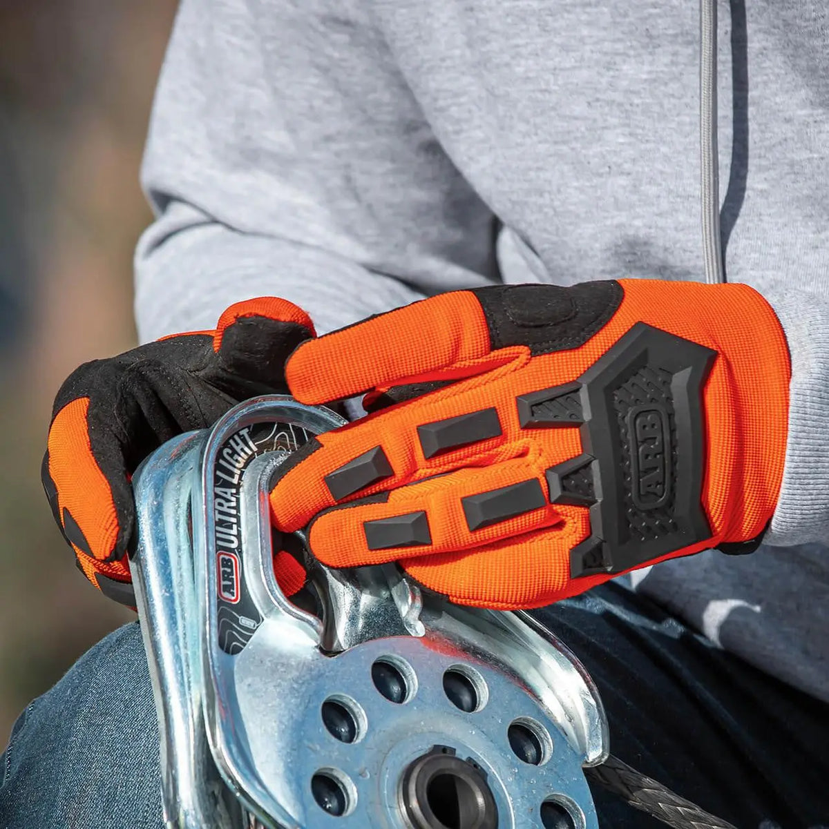 ARB Premium Recovery Glove for Off-Roading - Shop  Recovery Kits at  Trekaline