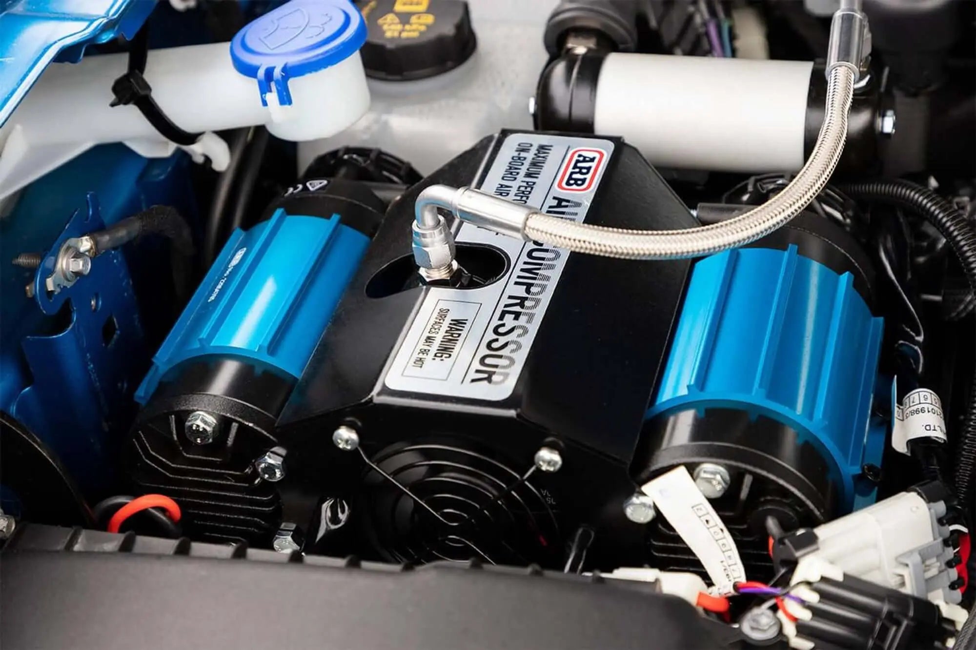 ARB Twin Motor Onboard 12V Air Compressor - Shop  Air Compressors at  Trekaline