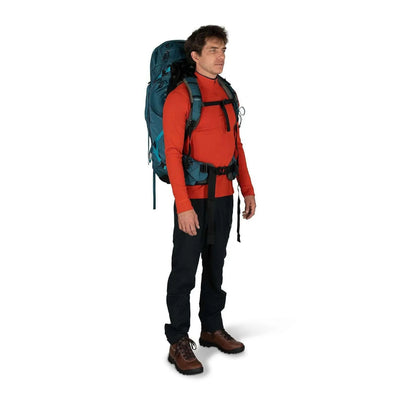 Osprey Atmos AG 65 - Men backpack showcasing AntiGravity suspension and comfort for backpacking trips.