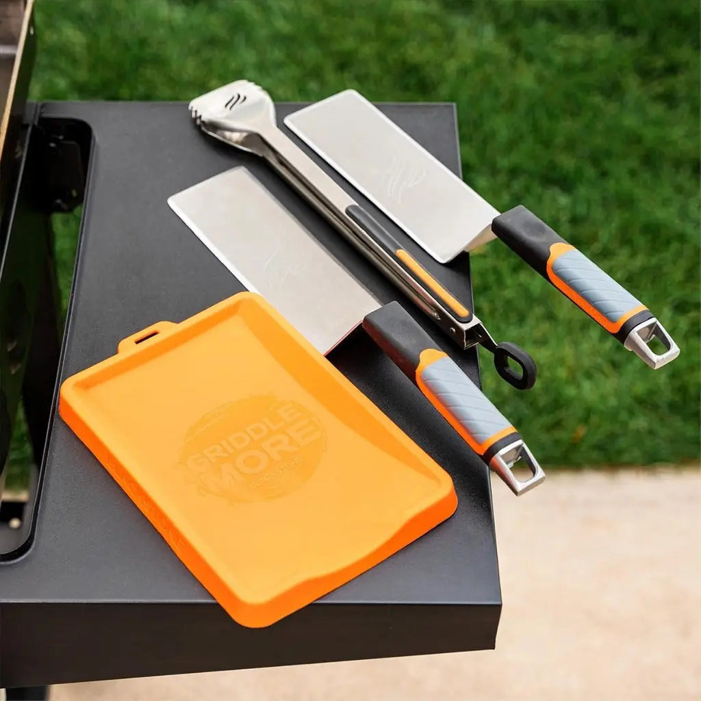 Blackstone Silicone Spatula Mat - Shop  Grill and Fire Pit Accessories at  Trekaline