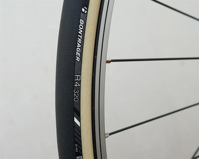 Bontrager R4 320 Handmade Clincher Road Tire - Shop  Road Bike Tires at  Trekaline