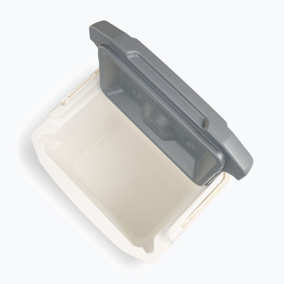 Igloo Latitude Hard Cooler Box 30 Quart - Shop  Hard-sided Coolers at  Trekaline