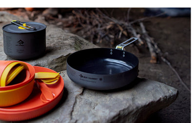 Sea to Summit Frontier Ultralight Pan 8 in - Shop  Frying Pans at  Trekaline