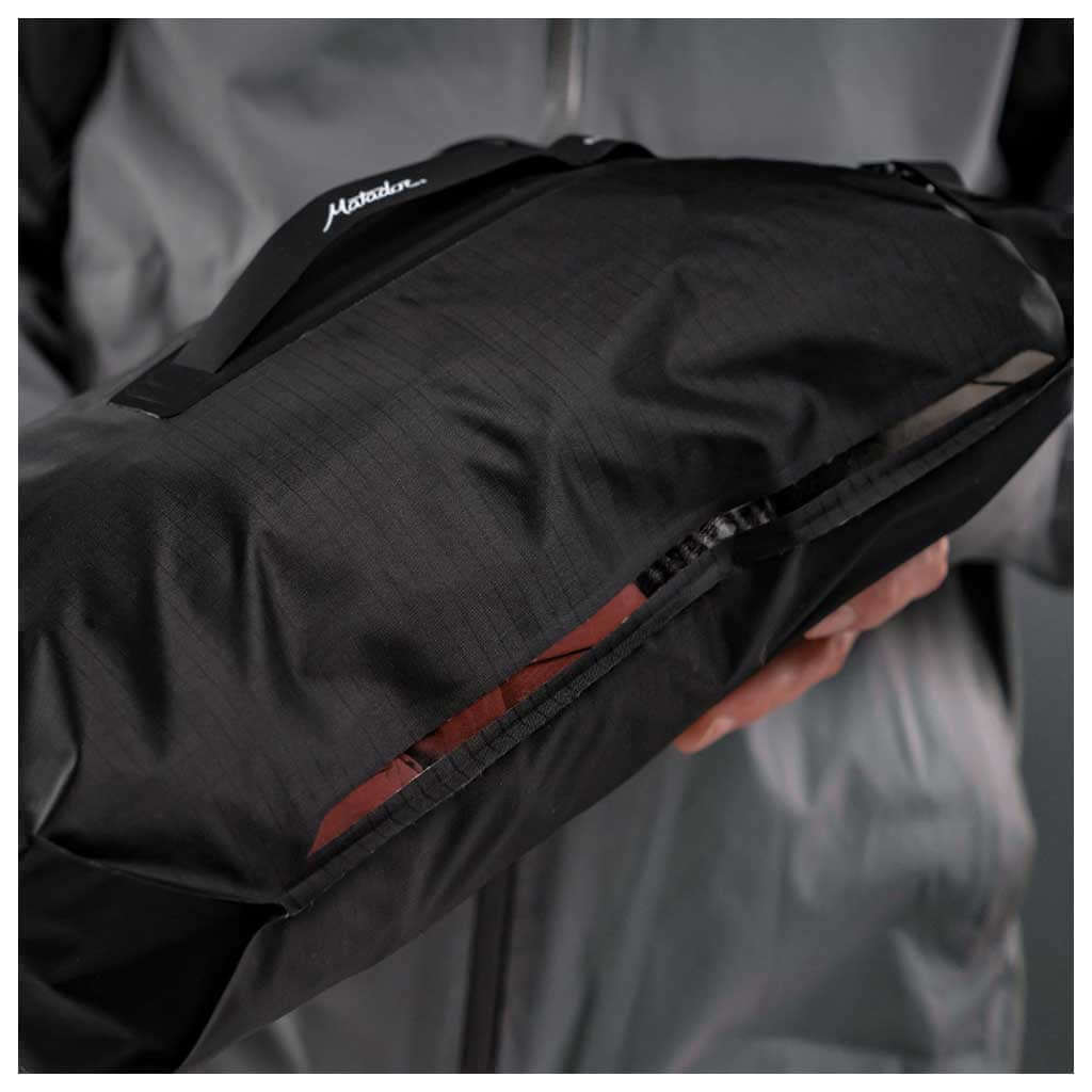 Matador Flatpak Dry Bag - 8L - Shop  Roll-Top Dry Bags at  Trekaline