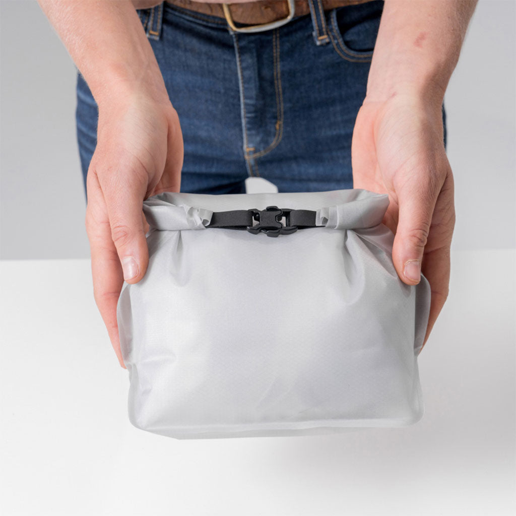 Matador FlatPak Waterproof Toiletry Case 2L - Shop  Toiletry Bags at  Trekaline