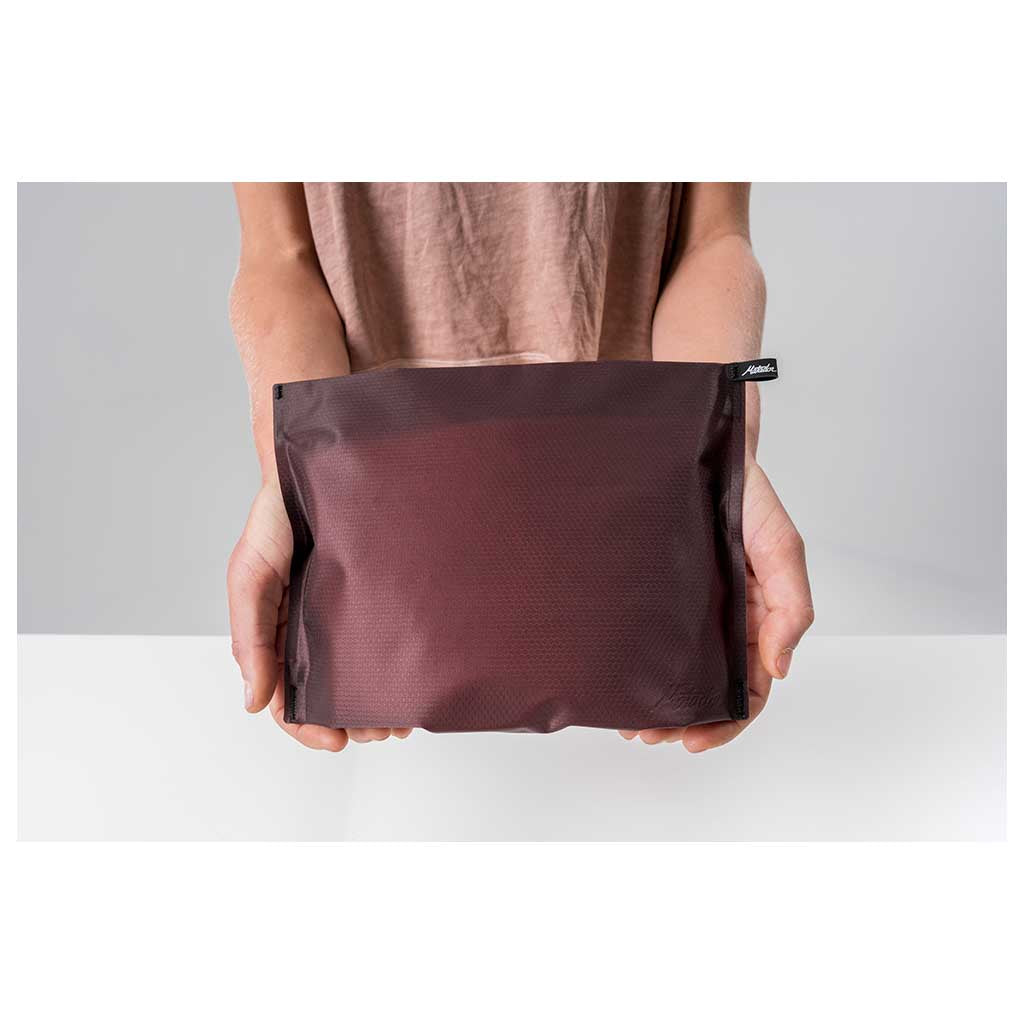 FlatPak Zipper Toiletry Case - 2.25L - Shop  Toiletry Bags at  Trekaline