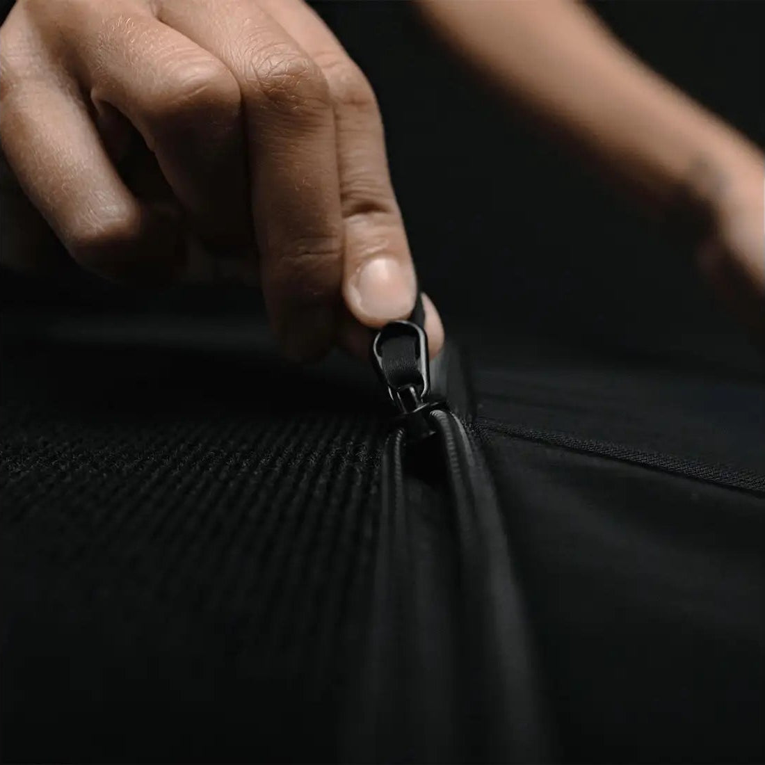 Matador Laptop Base Layer Padded Sleeve - Shop  Messenger Laptop Bags at  Trekaline