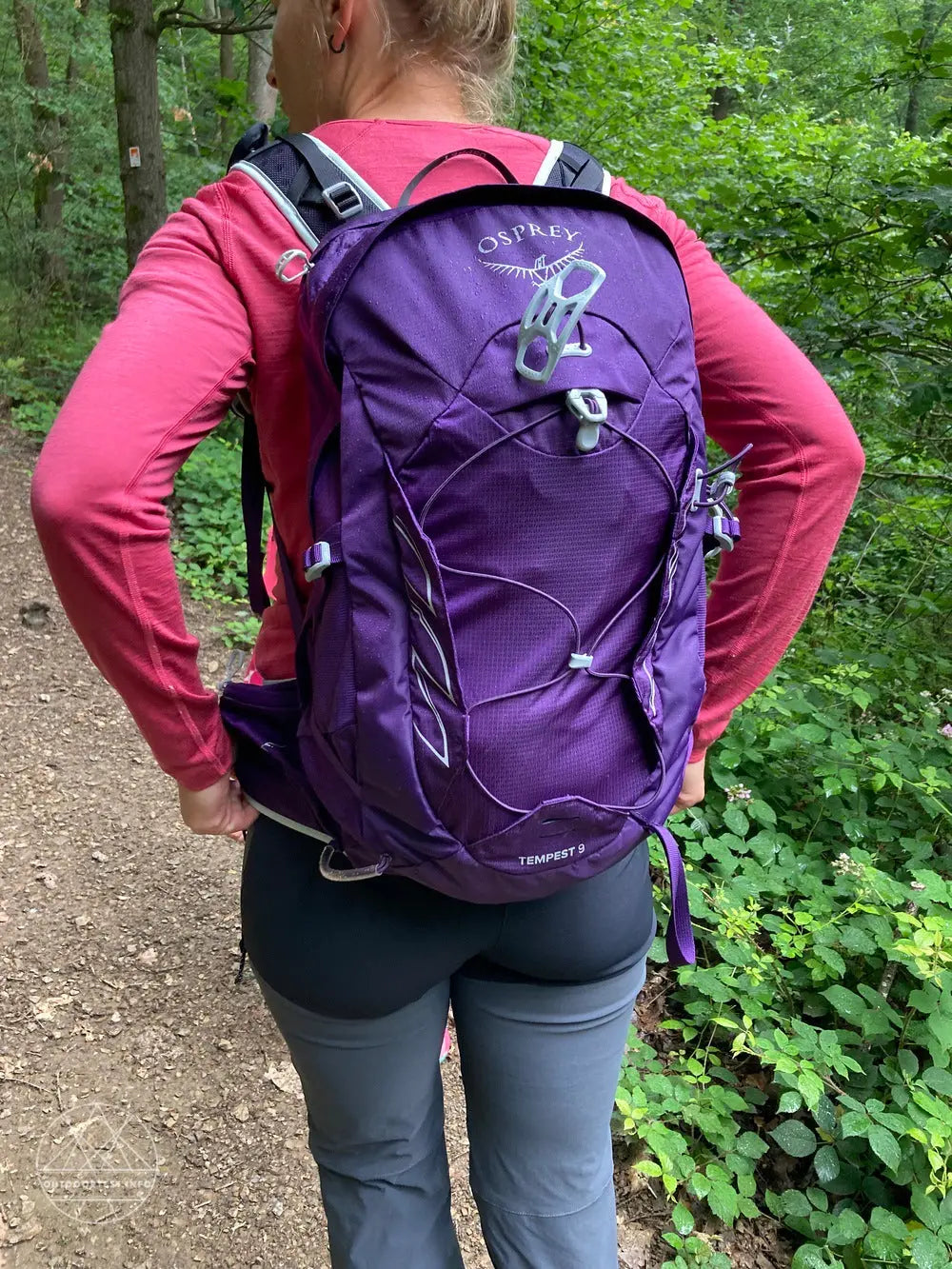 Osprey Tempest 9 Daypack - Women - Shop  Daypacks at  Trekaline