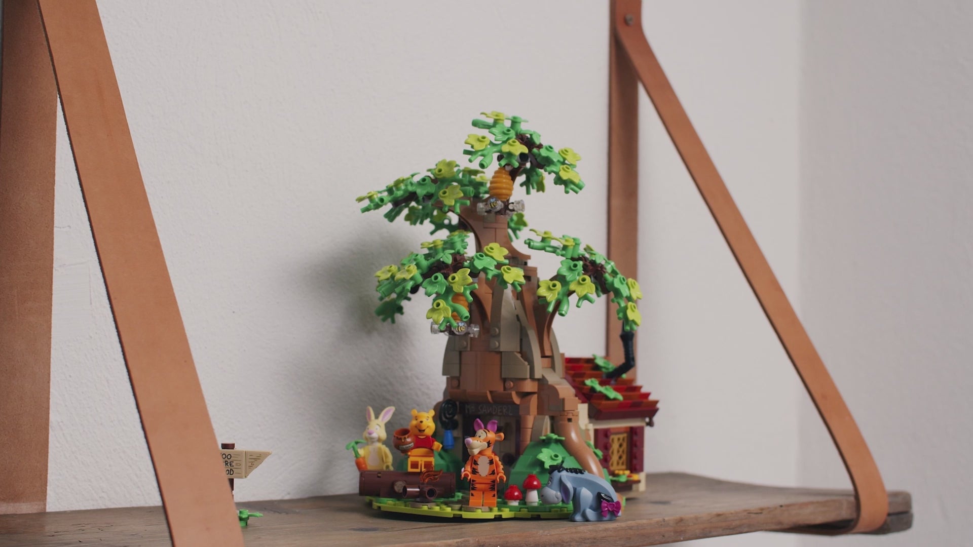 LEGO Ideas Winnie the Pooh Building Set