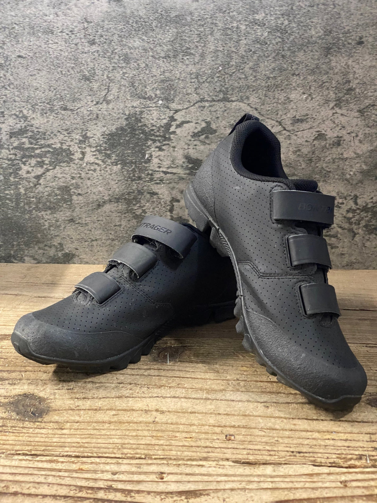 Bontrager Quantum Mountain Bike Shoes - Shop  Mountain Bike Shoes at  Trekaline