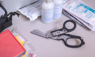 Leatherman Raptor Rescue - Shop  Multi-Tools at  Trekaline