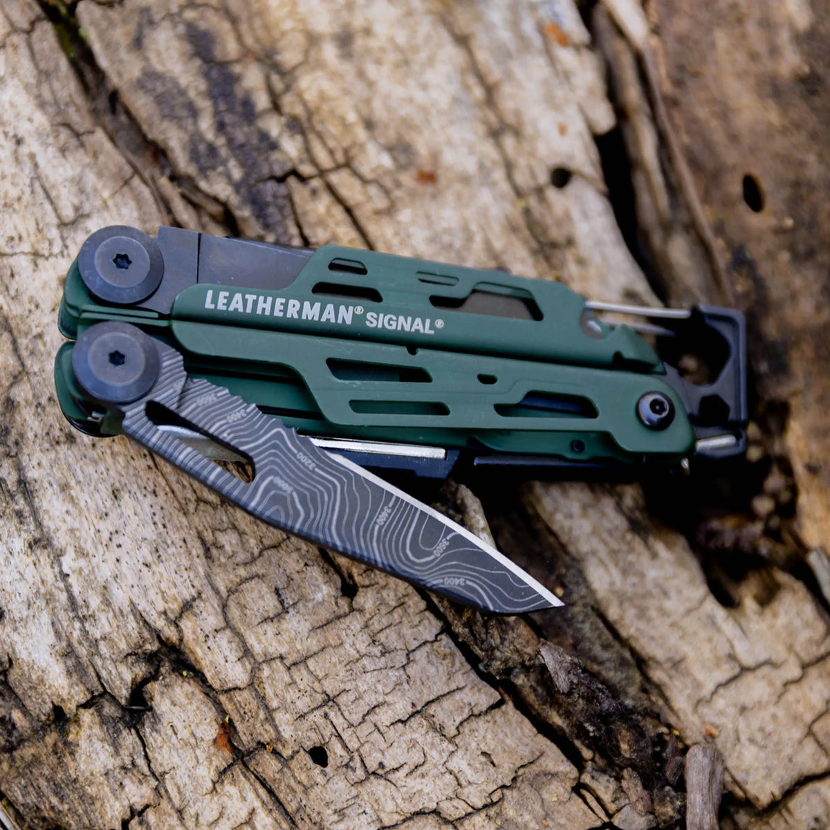 Leatherman Signal Multi-Tool - Shop  Multi-Tools at  Trekaline