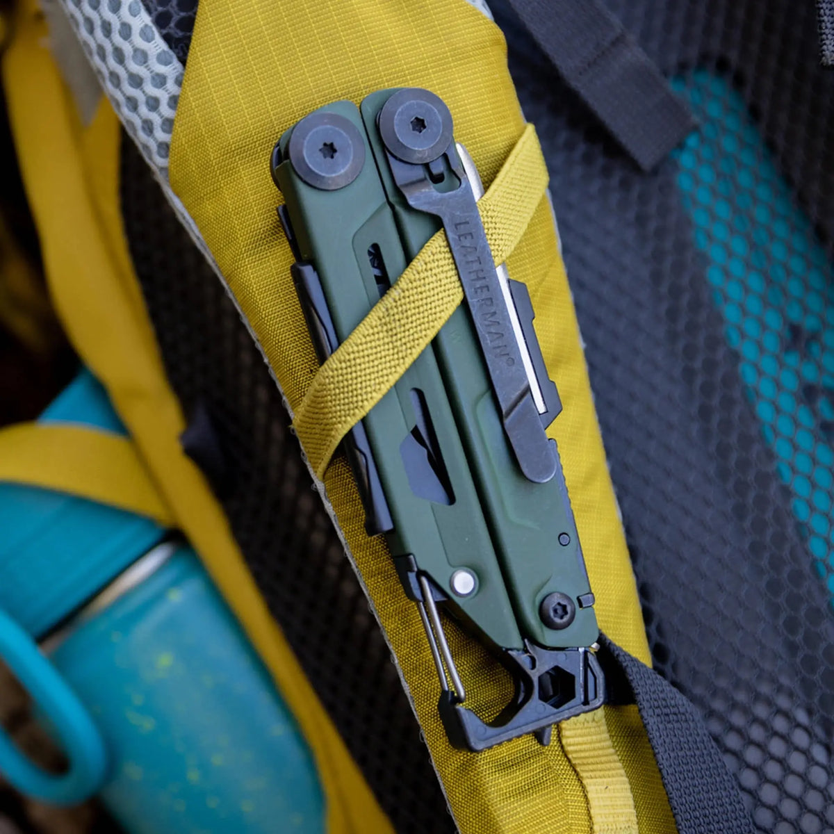 Leatherman Signal Multi-Tool - Shop  Multi-Tools at  Trekaline