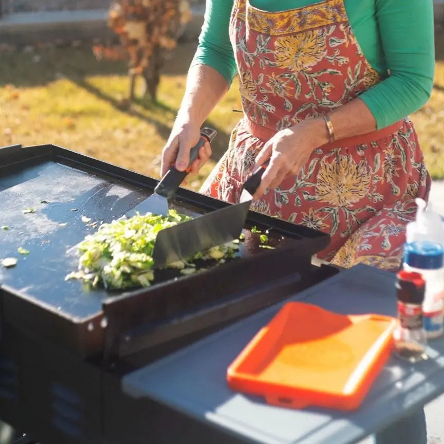 Blackstone Silicone Spatula Mat - Shop  Grill and Fire Pit Accessories at  Trekaline