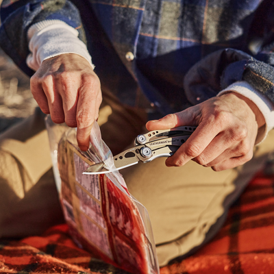 Leatherman Skeletool CX Multi-Tool - Shop  Multi-Tools at  Trekaline