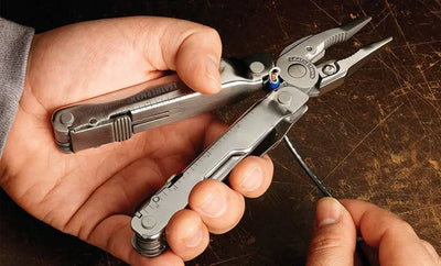 Leatherman Super Tool 300 - Shop  Multi-Tools at  Trekaline